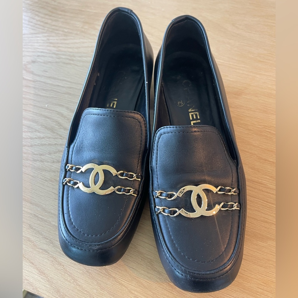 Beautiful Vintage Authentic Chanel Loafers